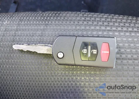 2013 Mazda Mazda3 I Sport from USA, damaged, VIN JM1BL1UP4D1774006